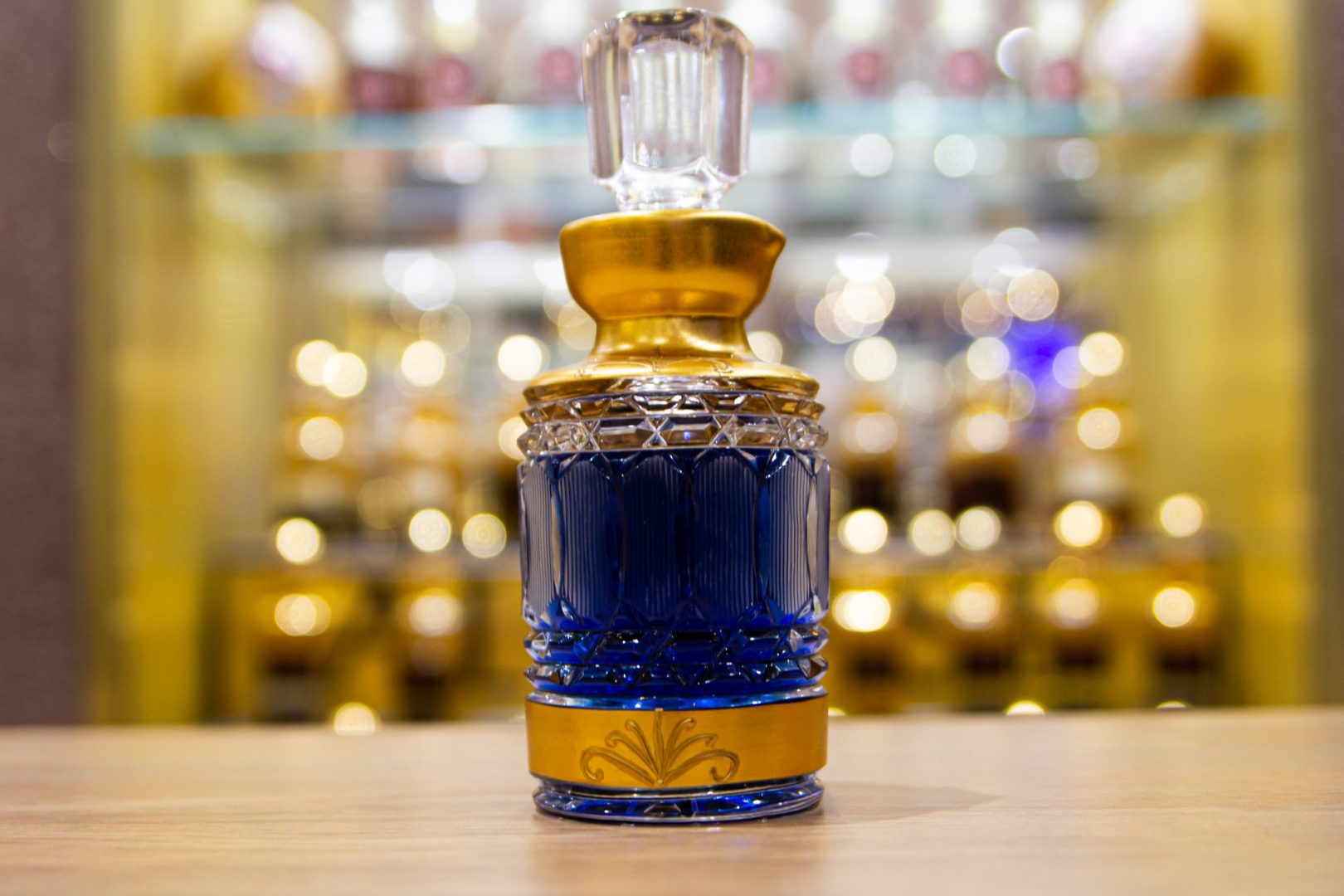 Oud and Meditation: Finding Serenity Through Arabian Perfume Oil